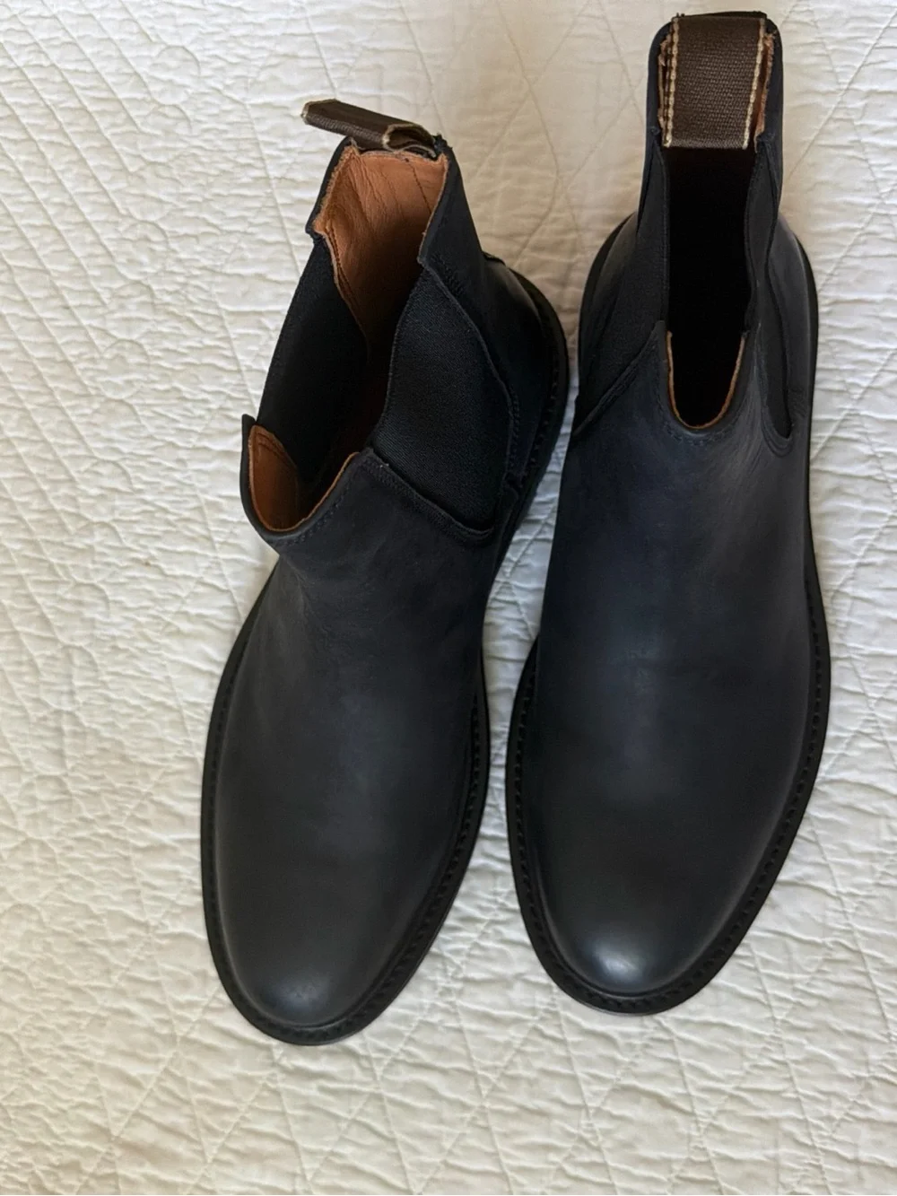 Quince NEW Men Rugged Leather Lug Sole Chelsea Boot Black Ankle Pull On